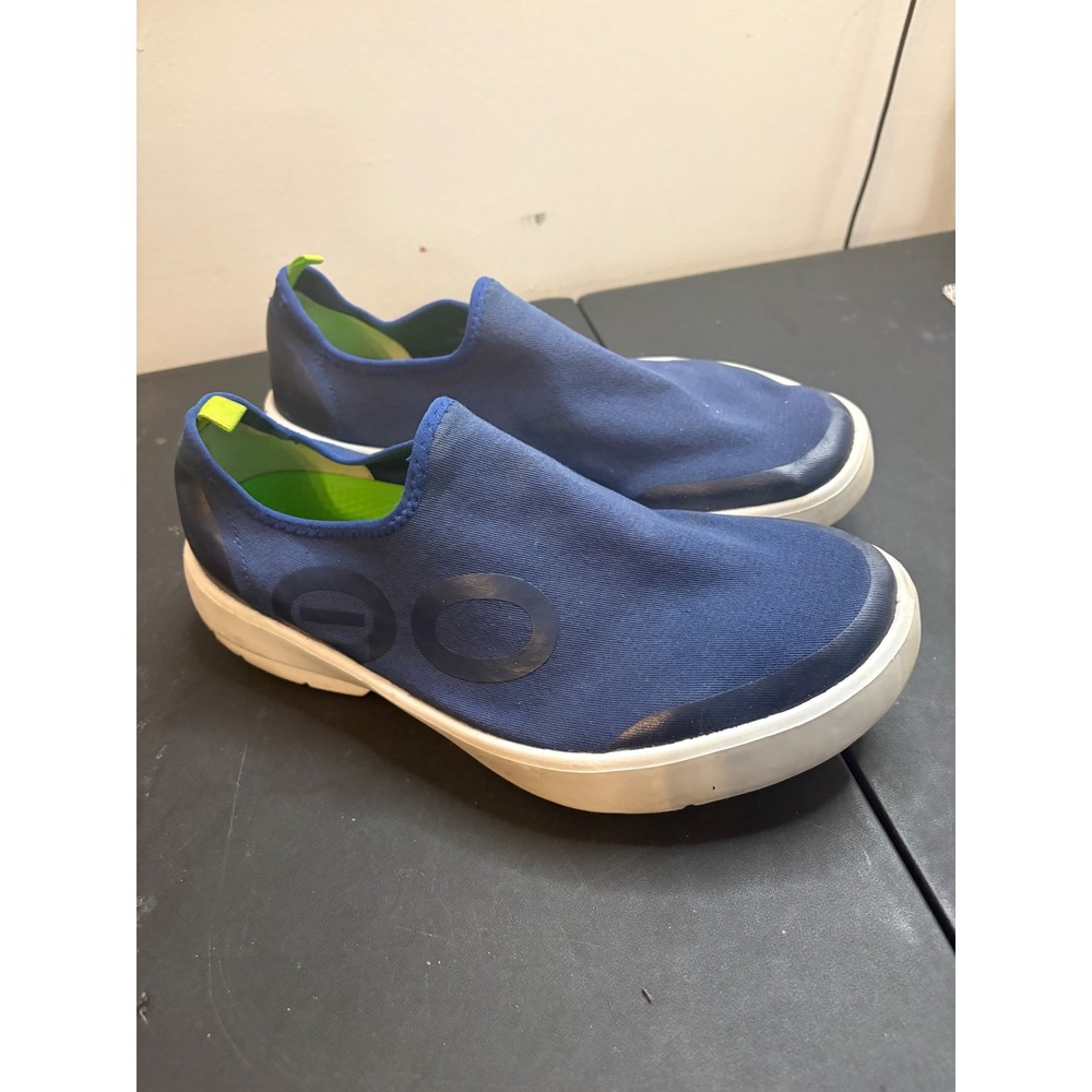OOFOS OOmg Low Recovery Shoe Navy Blue Lime Green Mens Size 9 EU 42 Slip On